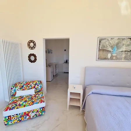 Allegra & Viareggio