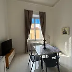 Allegra & Viareggio