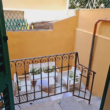 Apartamento Allegra & *