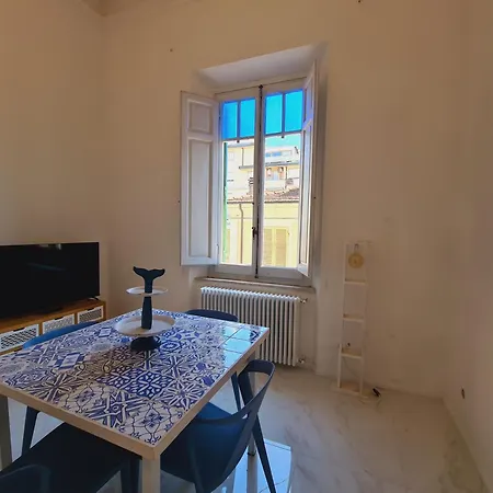 Apartamento Allegra & *